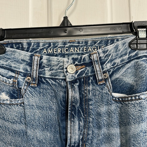 American Eagle Curvy Mom Jean size 00 - Picture 3 of 4